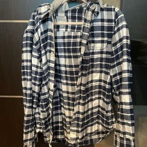 american eagle soft navy and white flannel with removable hood